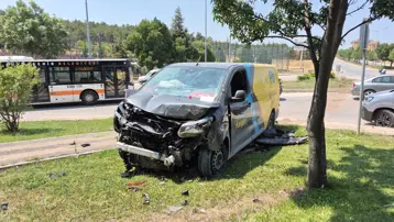 Eskişehir'de korkutan kaza. 2 yaralı