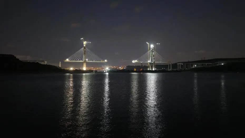 İstanbul'un en yüksek ikinci köprüsü bitmek üzere