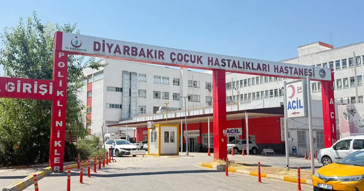 Diyarbakır'da kuduz tedavisi gören çocuk kurtarılamadı