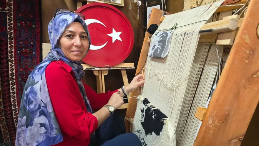 Her ilmeğe duygu yüklüyorlar. Bu tezgahta herkesin imzası olacak 2