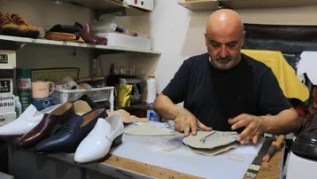 Bir dönemin vazgeçilmeziydi, şimdi tarihe karışıyor. Ayakta koku, mantar yapmıyor