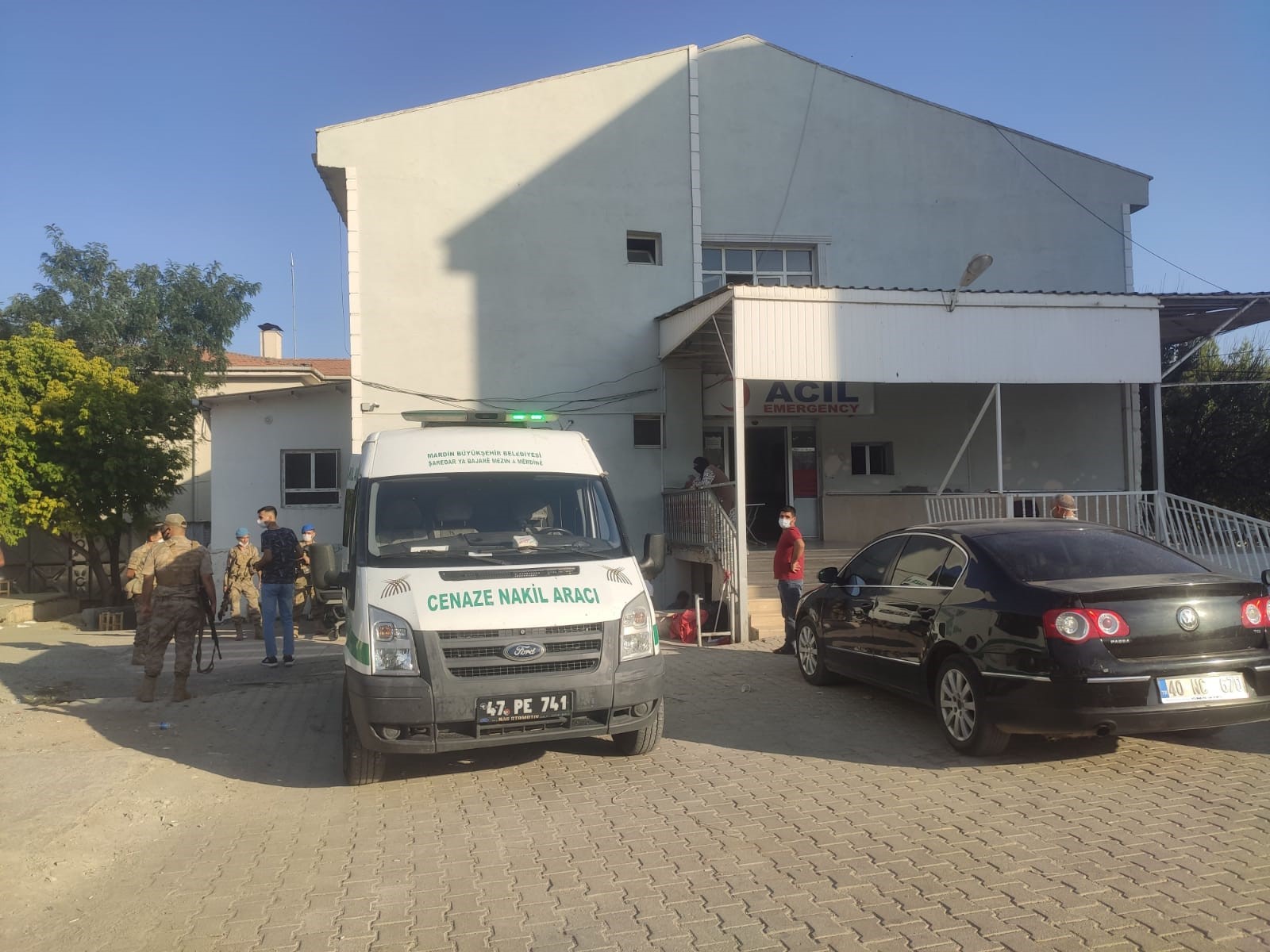 16 yaşındaki çocuk evinde ölü bulundu
