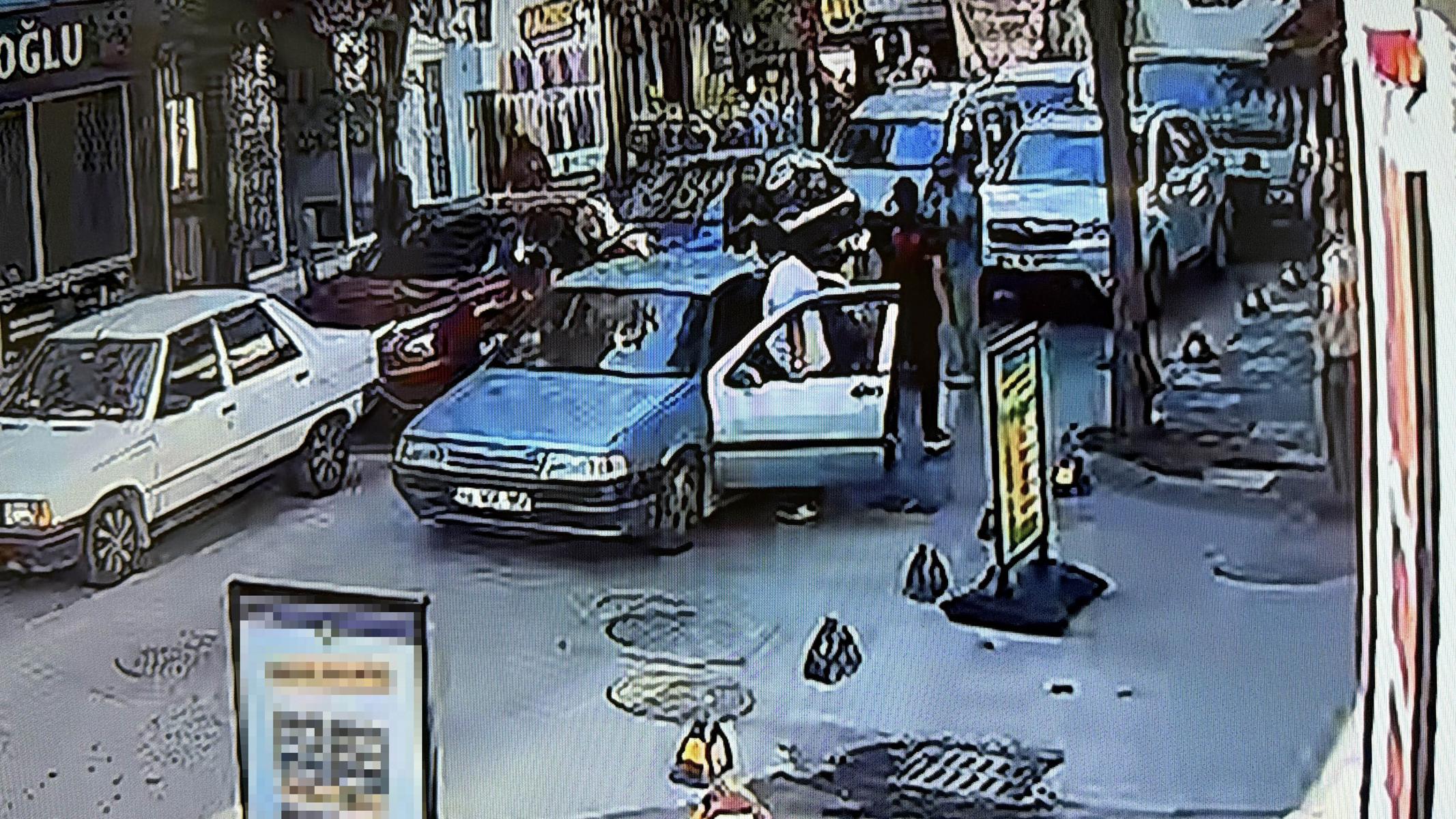 Bolu'da sinyal tartışmasında 3 kişi motosikletliye saldırdı