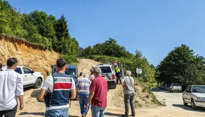 Giresun'da "helikopter düştü" ihbarı ekipleri harekete geçirdiGiresun'da yüksek gerilim hatlarıyla ilgili çalışma yapan bir helikopterin düştüğü öne sürüldü. Ekipler bölgede arama çalışması başlattı.