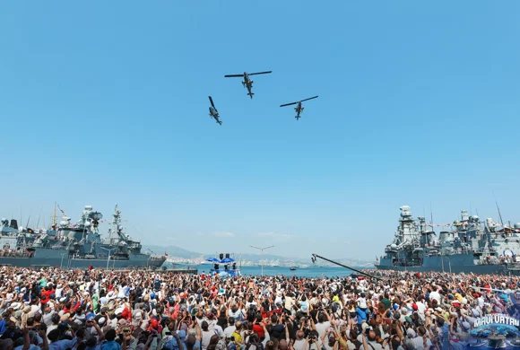 TEKNOFEST Mavi Vatan'da adım atacak yer kalmadı