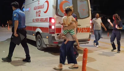 Tartışmada silahlar çekildi. Yoldan geçen baba ve oğlu yaralandıBursa’da iki grup arasında çıkan tartışmada tüfekle ateş açıldı. Tüfekten çıkan saçmalar, baba ve 4 yaşındaki oğluna isabet etti.