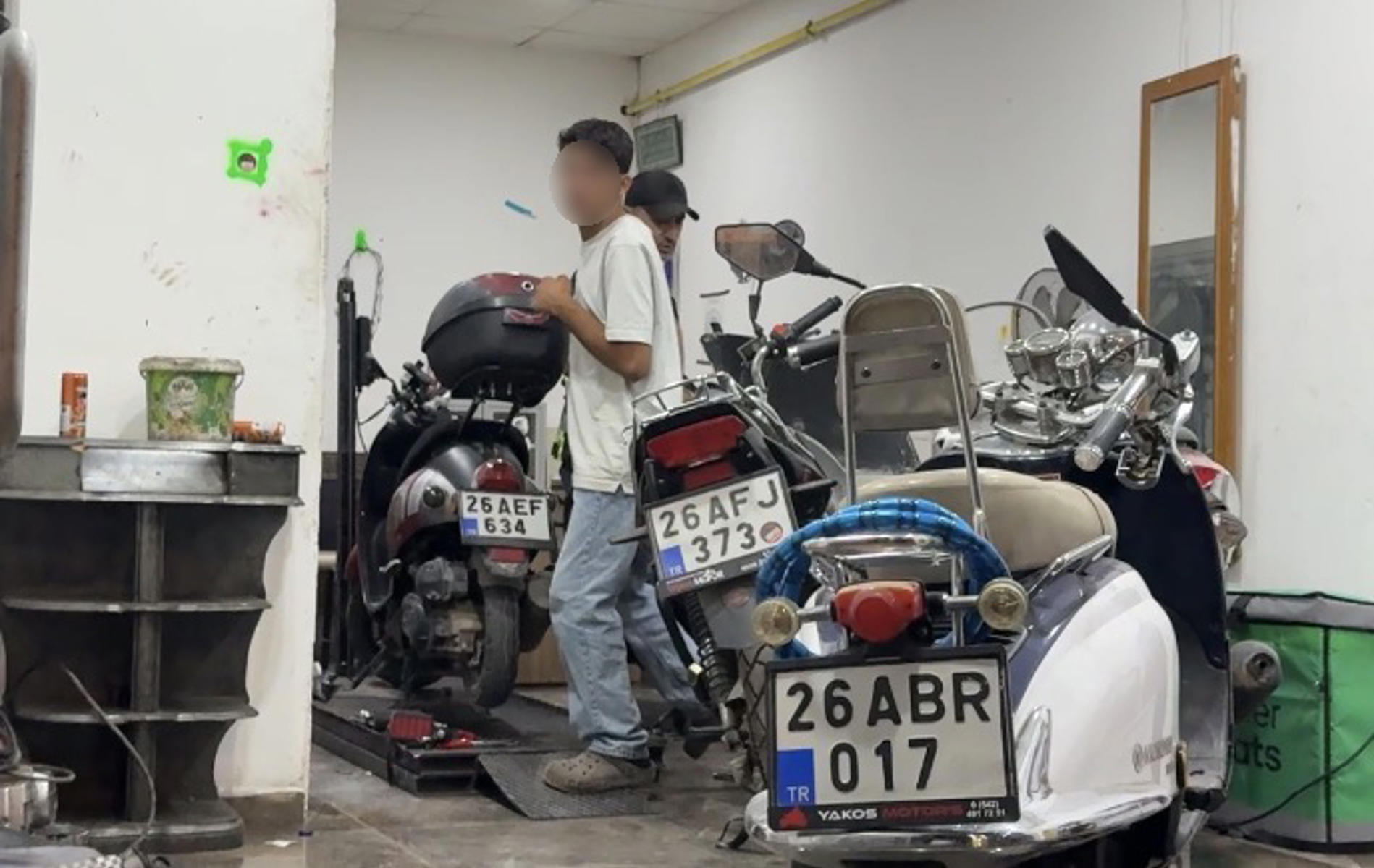 Bakıma bırakılan motosikletle polisten kaçan çocuğa 265 bin TL ceza kesildi