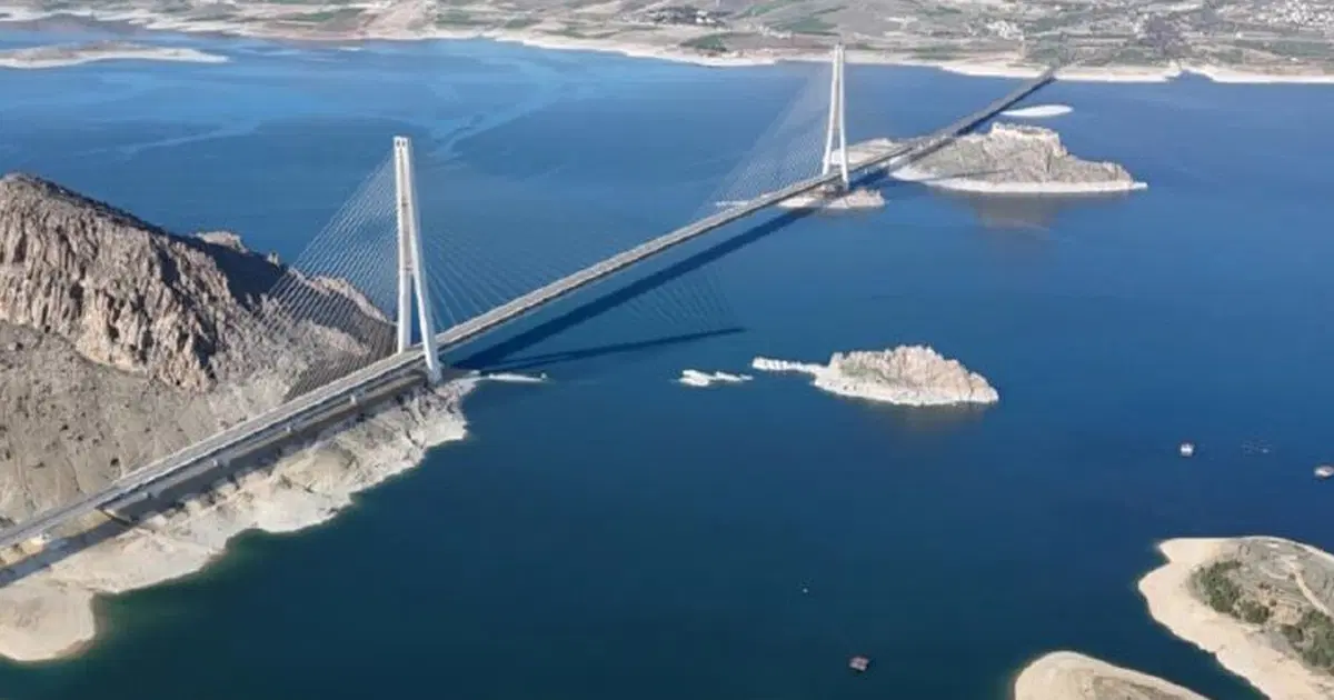 İki şehir birbirine köprüyle bağlanacak