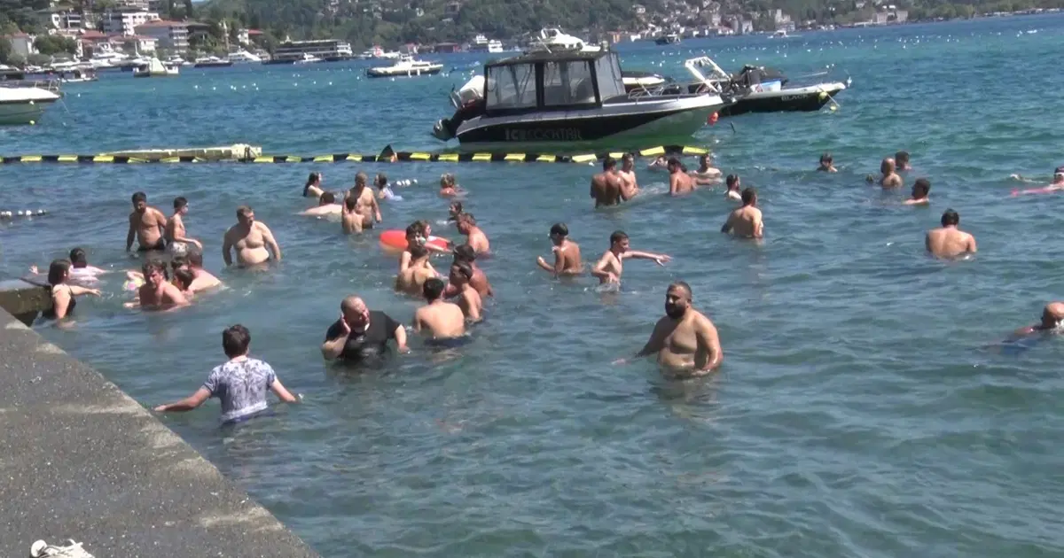 Sıcak hava bunaltınca akın ettiler. "Burada 1 lira vermeden deniz keyfi yaşıyorsun"