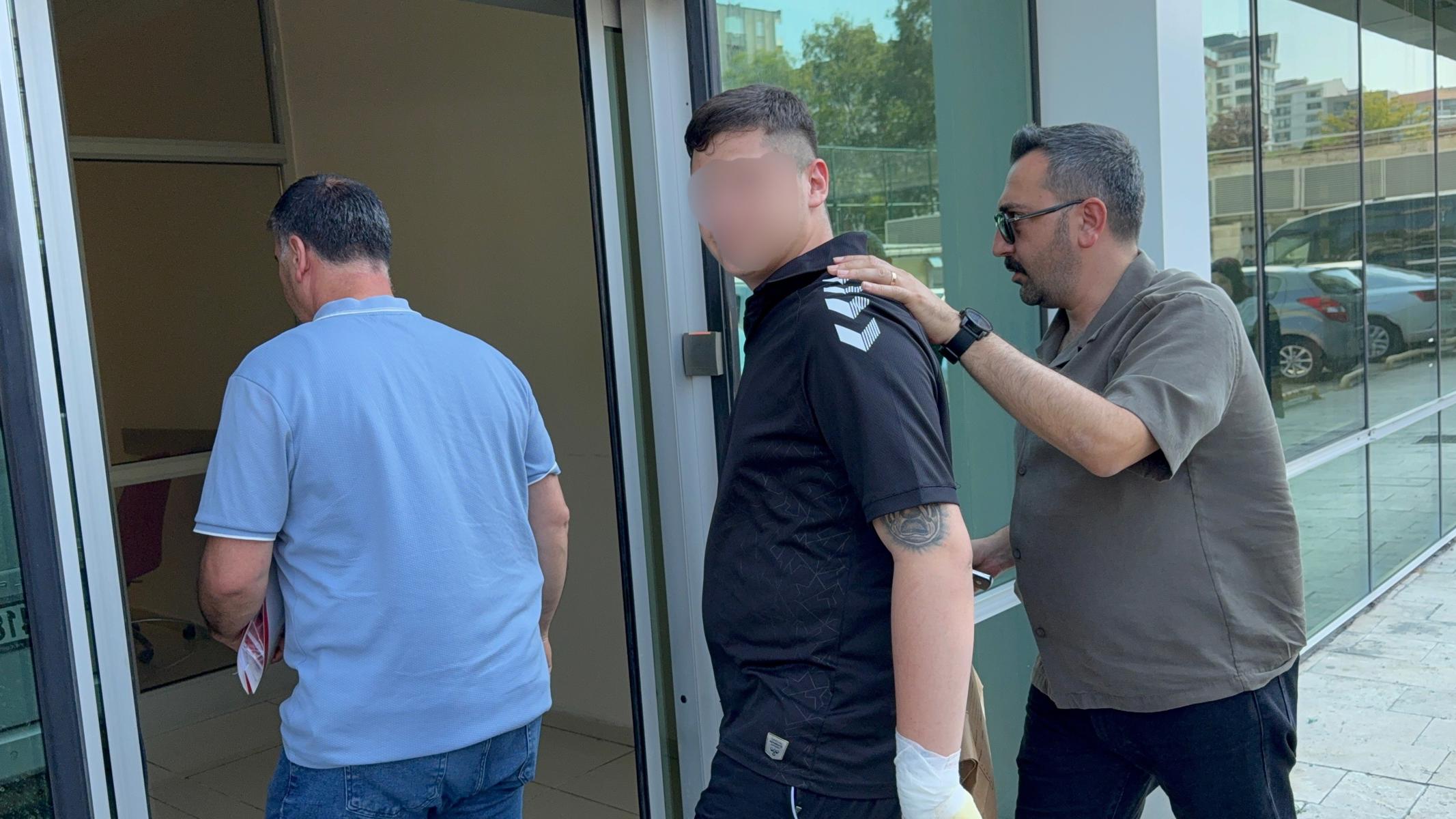 17 yaşındaki çocuk 2 kişiyi bıçakladı