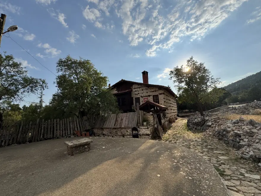 Hiçbir yerde beton yok. 55 kişilik köye 100 bin turist geldi 3 Hiçbir yerde beton yok. 55 kişilik köye 100 bin turist geldi 3