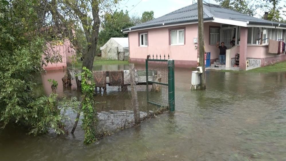 Samsun Çarşamba’da 17 gün arayla ikinci kez sel