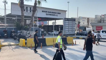 Mersin Limanı'nda kimyasal sızıntı. 35 kişi hastaneye kaldırıldı