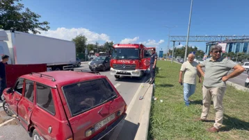 Samsun'da araçlar çarpıştı. 2'si çocuk 3 yaralı