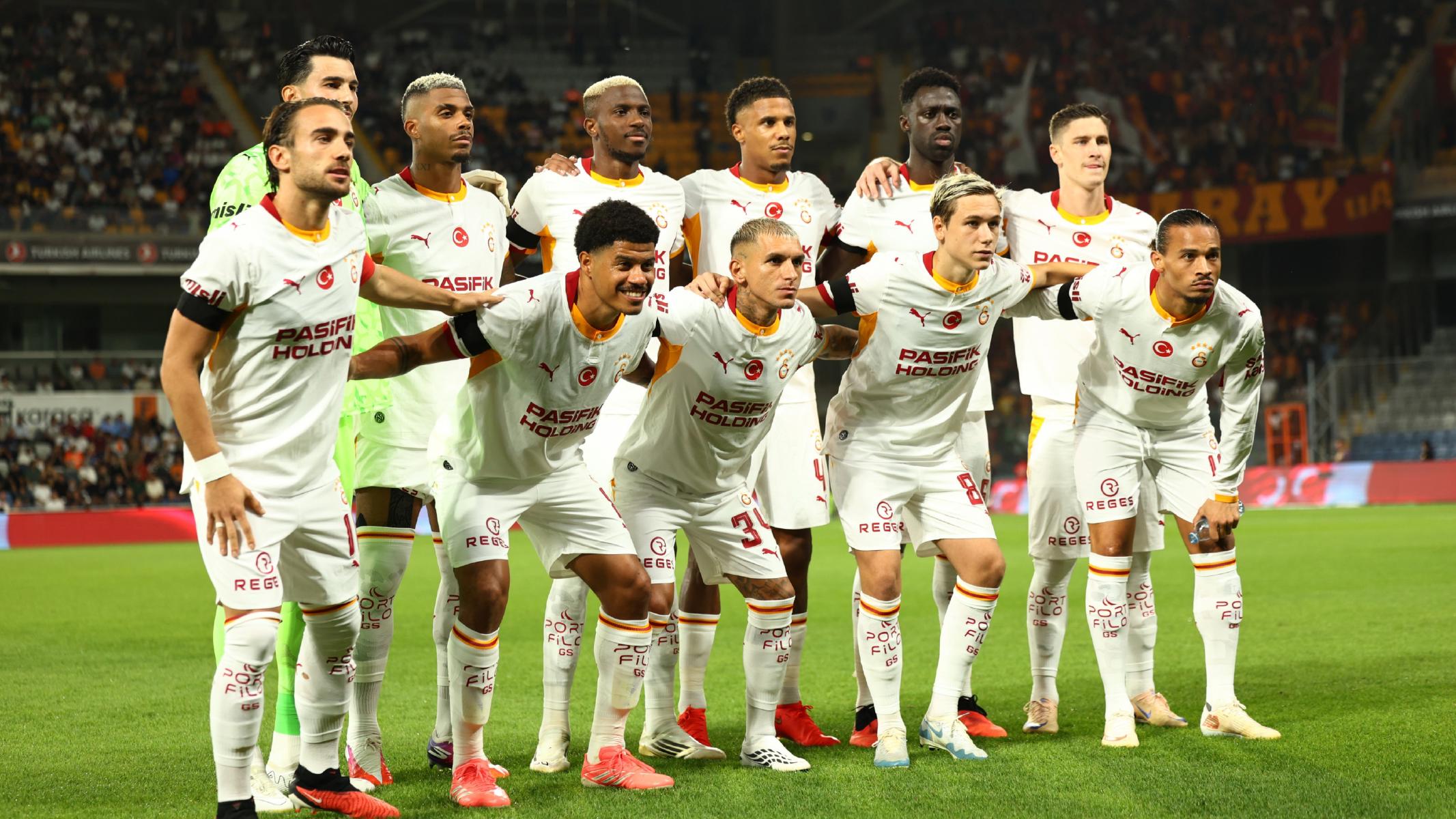 Galatasaray'da Victor Osimhen şoku. Maça devam edemedi