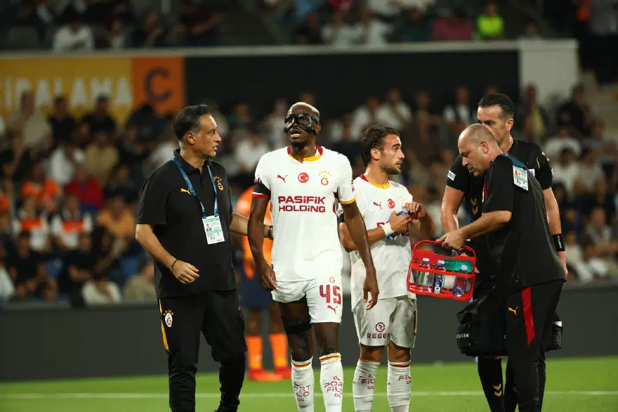 Galatasaray'da Victor Osimhen şoku. Maça devam edemedi 2