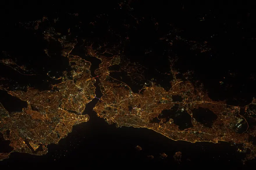 İstanbul uzaydan böyle görünüyor. Fotoğraflar paylaşıldı 2
