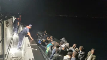 Didim'de 32 düzensiz göçmen yakalandı