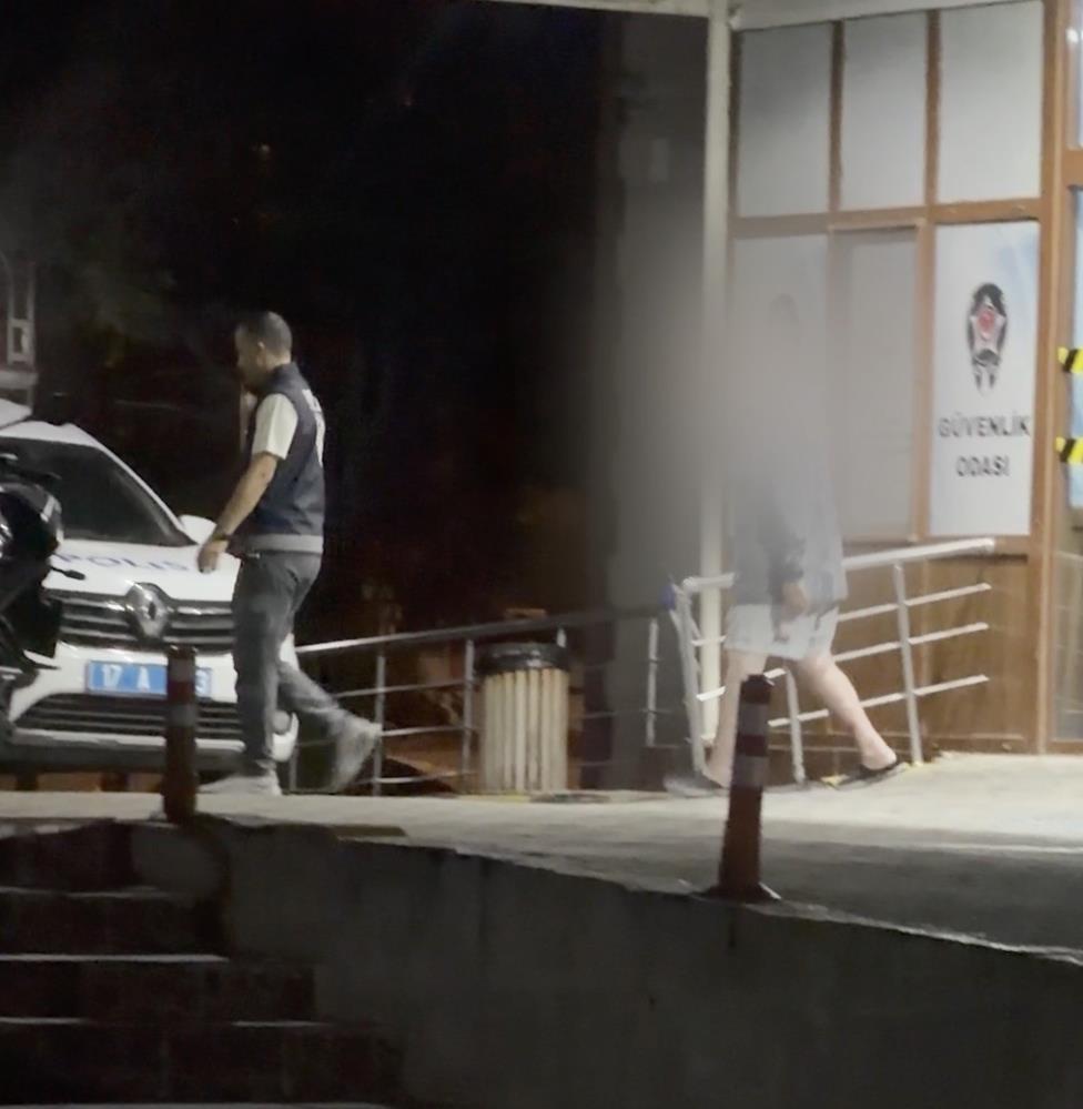 İş insanına iki çocuğa cinsel istismar suçlamasıyla tutuklama