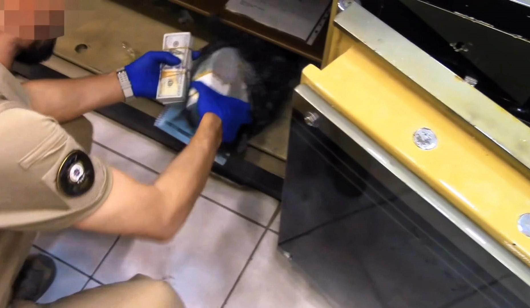 DAEŞ operasyonunda 7 tutuklama. Evlerde 6,5 kilo altın ele geçirildi