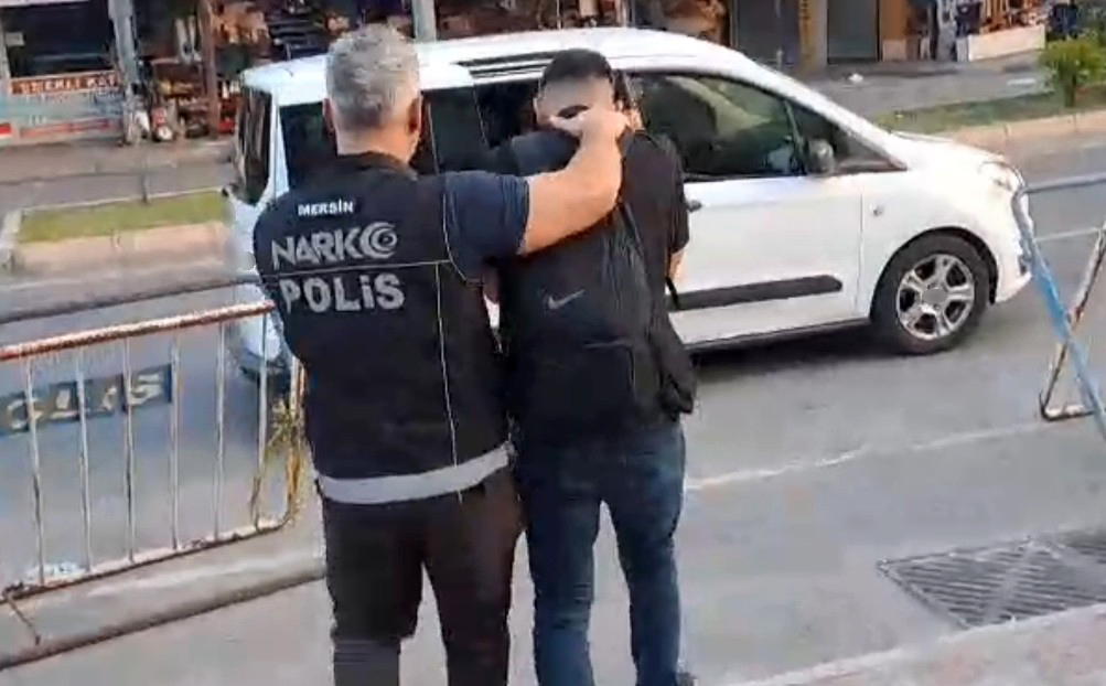 Mersin’de milyonlarca uyuşturucu hap ele geçirildi. 16 kişi tutuklandı