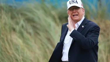 Trump'tan Zelenski'ye çağrı. "Rusya’nın dizel tesislerini vurmaktan vazgeçmeli"