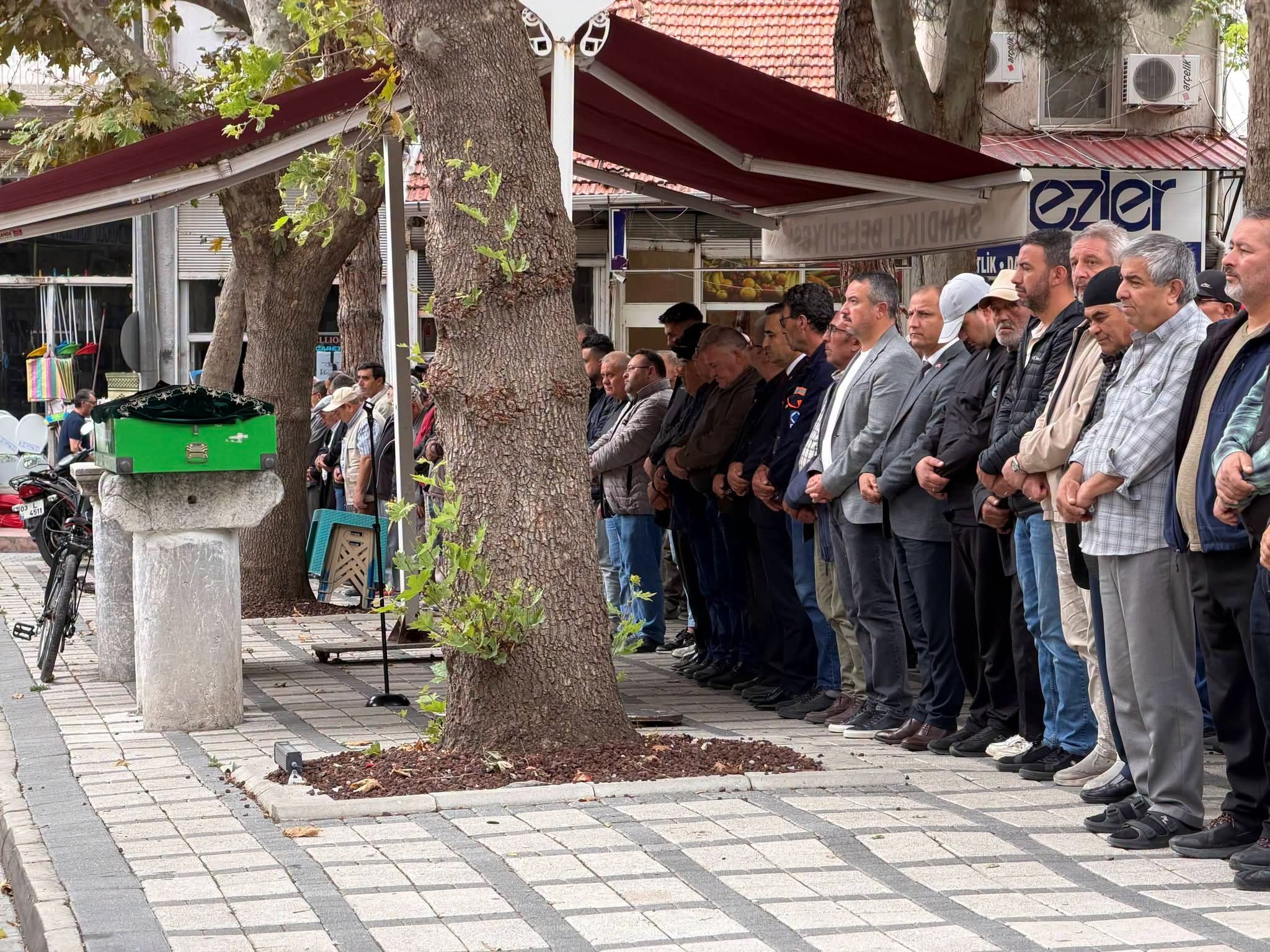 Belediye başkanlığı, milletvekilliği ve muhtarlık: 19 seçim kaybeden adam hayatını kaybetti