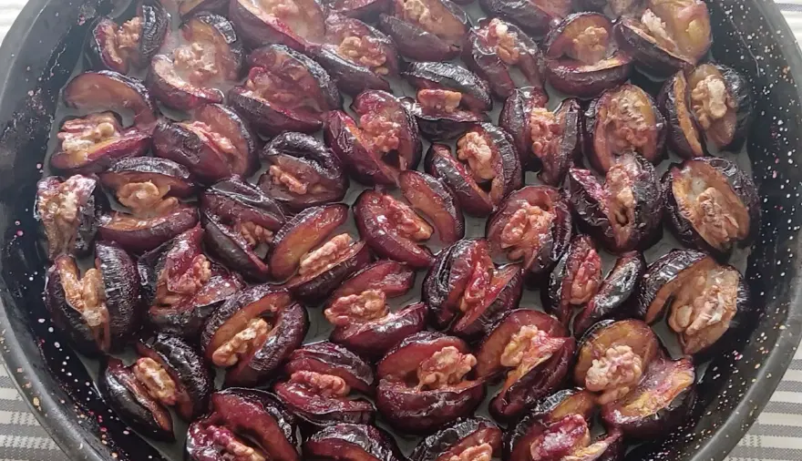 Dalda 4 lira. Elde kalınca kavanozda saklanıyor 1