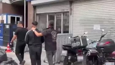 İzmir’de 78 adrese düzenlenen operasyonda aranan 184 kişi yakalandı