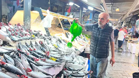 Tezgahların şampiyonu oldu, tanesi 100 lira. Bu yıl bolluk yaşanıyor