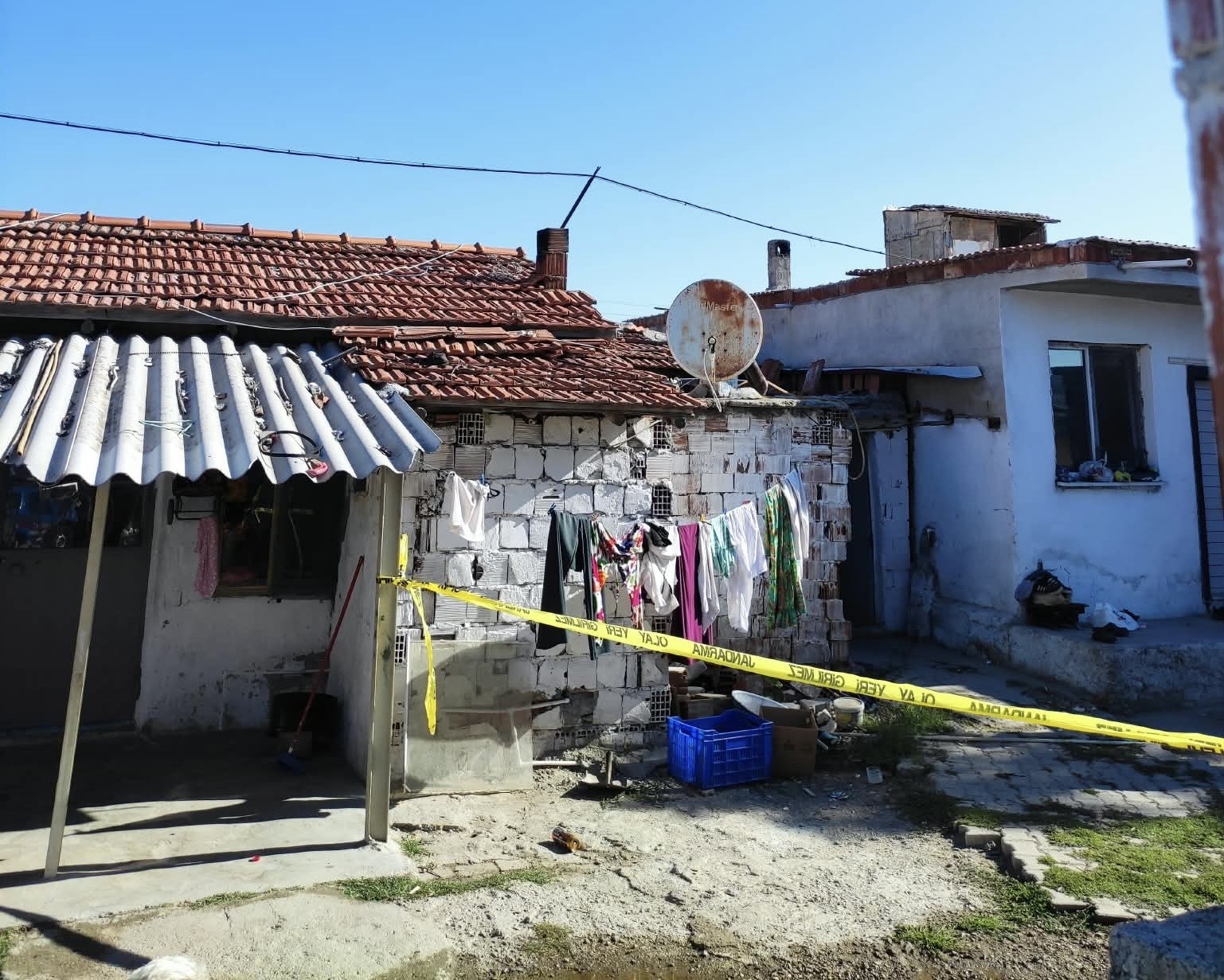 Eşi tarafından bıçaklanan 3 çocuk annesi hayatını kaybetti