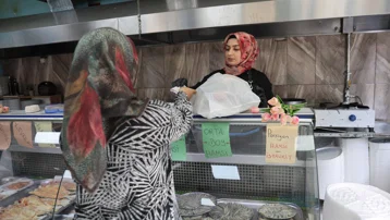 Kentin tek ustası. Siparişlere yetişemiyor