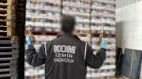 İzmir'de büyük kaçak içki operasyonu: 3 milyon 800 bin liralık kaçak içki ele g…: Bilinenler ve sonraki adımlar