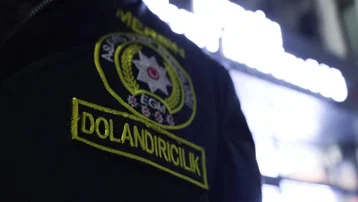 "Adınız terör örgütüne karıştı" yalanıyla 435 bin TL dolandıran 4 şüpheli tutuklandı