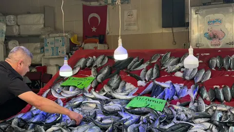 Tezgahlar bereketli. Fiyatı düştü, yüzler güldü: Bilinenler ve sonraki adımlar