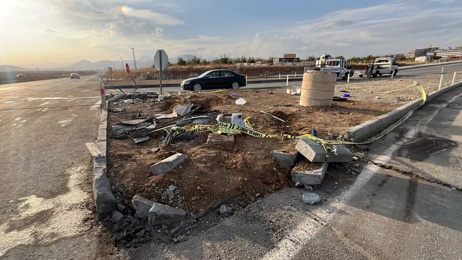 MHP'li milletvekili ve il başkanının konvoyunda kaza: 1 ölü, 7 yaralı