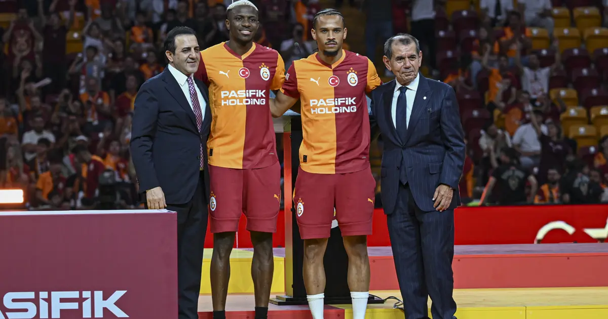 Galatasaray'da Abdullah Kavukcu, "Haber yollayan futbolcular var" diyerek transferi anlattı!