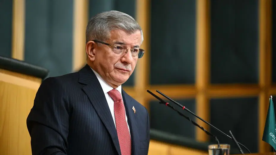 Ahmet Davutoğlu hakkında soruşturma başlatıldı