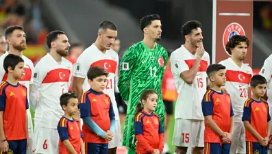 Altay Bayındır, İspanya maçı sonrası açıkladı: "Beraberliğe üzüldük, biz Türkiye'yiz!"