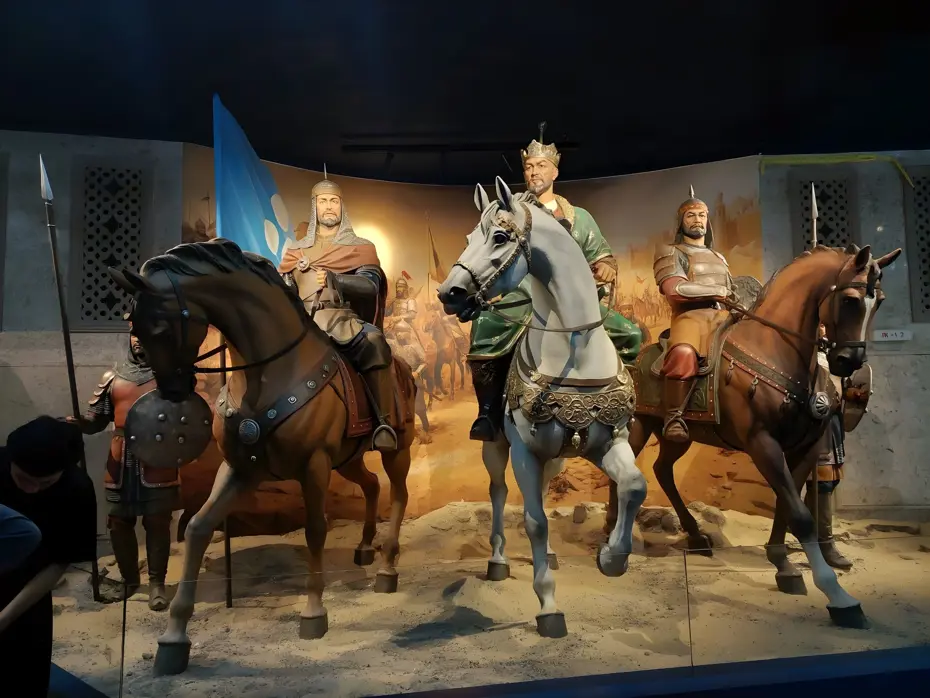 Özbekistan'daki Amir Timur Müzesi yeniden ziyarete açıldı