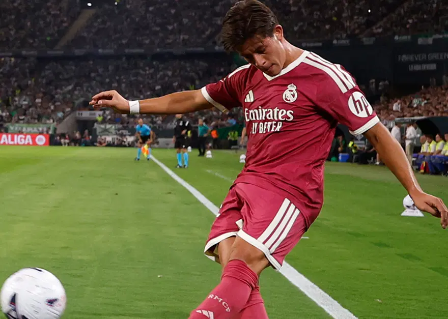 Arda Güler bir ilki başardı ama yetmedi. Real Madrid, Betis deplasmanında vurgun yedi Arda Güler bir ilki başardı ama yetmedi. Real Madrid, Betis deplasmanında vurgun yedi