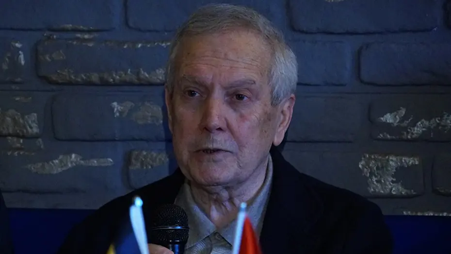 Aziz Yıldırım transfer görüşmesini açıkladı. 