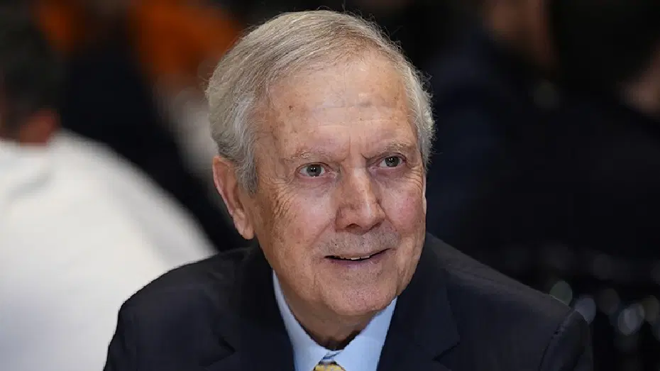 Aziz Yıldırım 