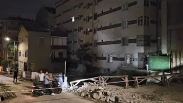 Kolonlardan sesler geldi, İstanbul'da 6 katlı bina tahliye edildi