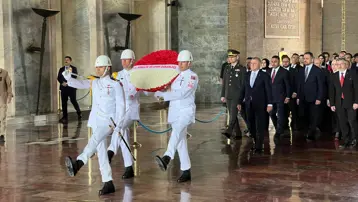 Anıtkabir'de 19 Mayıs töreni