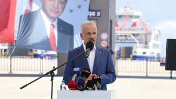 Bakan Uraloğlu: İstanbul-Çanakkale arası 2 saate düşecek