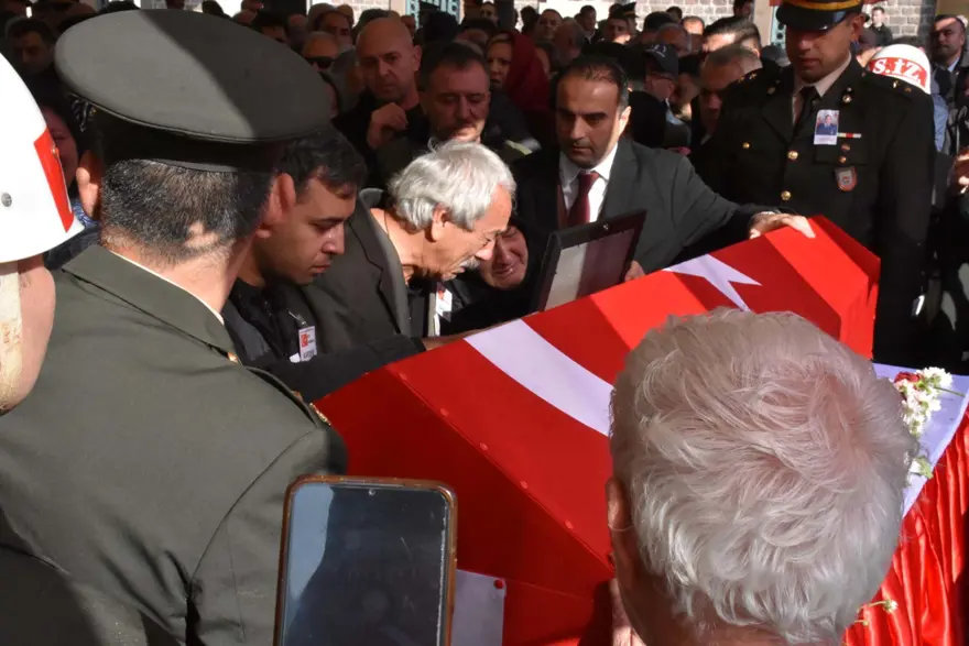 Türkiye şehitlerini uğurladı 18