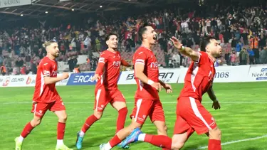 Balıkesirspor müthiş seriyle Play-Off'ta
