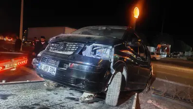 Balıkesir’de 6 araç zincirleme kazaya karıştı