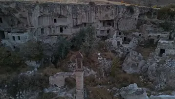 Baraj sularının altında kalmıştı: Asırlık cami kaderine terk edildi